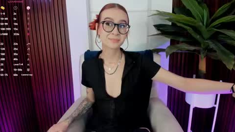 Snapshot of annybuny chatting on February 2025 12:36:01 PM Ana online show from February 2025 12:36:01 PM