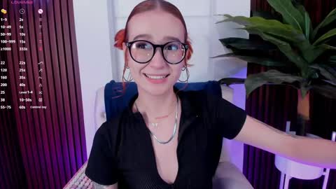 Snapshot of annybuny chatting on February 2025 03:41:02 PM Ana online show from February 2025 03:41:02 PM