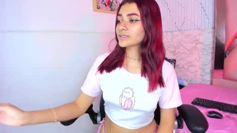 Snapshot of annyeli_bigtits chatting on September 2025 04:39:02 AM annyeli_bigtits online show from September 2025 04:39:02 AM