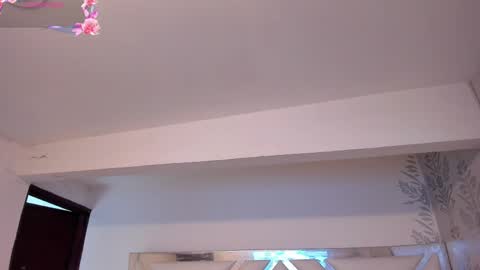 Anny online show from June 2026 09:08:02 PM