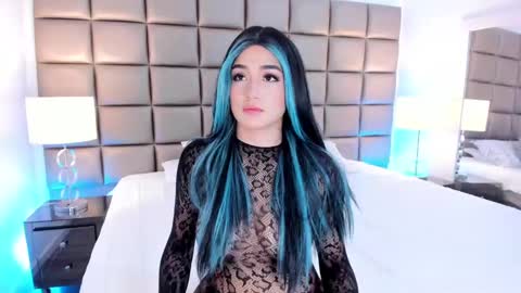    online show from February 2025 09:55:01 PM