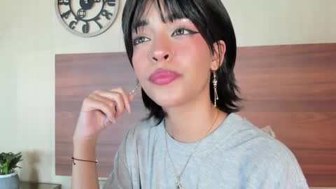 Anny Kitty online show from September 2025 04:05:01 AM