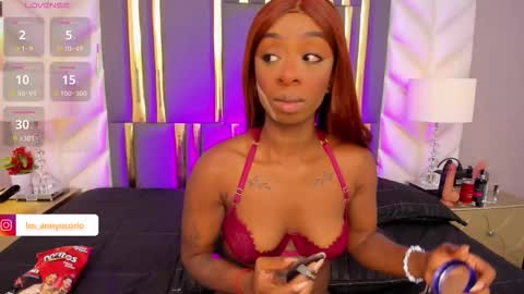 Anny online show from October 2025 09:25:02 PM