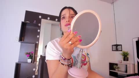 Snapshot of annyrosee chatting on March 2025 12:05:02 AM Anny online show from March 2025 12:05:02 AM