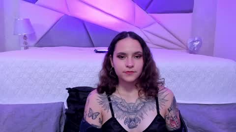 AnnyT online show from January 2025 12:42:01 AM