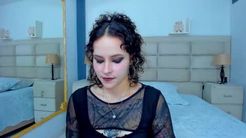 AnnyT online show from September 2025 09:26:01 PM