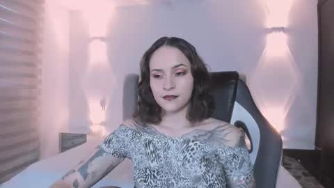 AnnyT online show from January 2026 09:50:02 PM