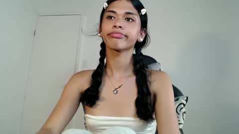 anok_yaii online show from November 2025 05:50:02 AM