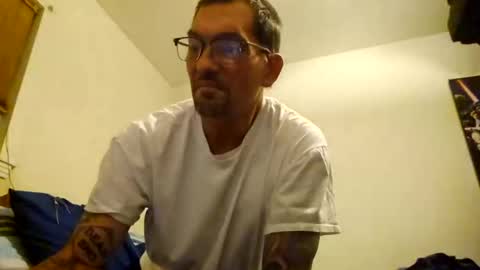 Snapshot of anonychris chatting on November 2025 03:49:02 AM AnonaChris online show from November 2025 03:49:02 AM