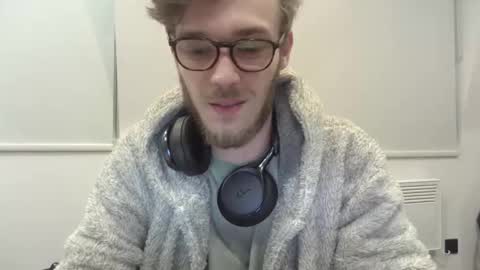 anonymousstoner58 online show from February 2025 04:10:02 AM