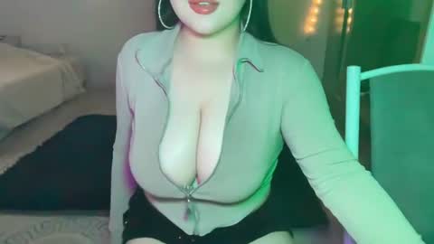 Snapshot of anora_sunny chatting on July 2026 04:32:02 PM Any online show from July 2026 04:32:02 PM