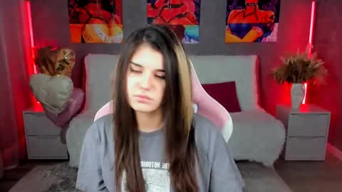 Anora online show from April 2026 08:22:01 PM