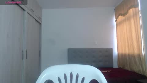 Anthonela Queen online show from October 2025 03:10:01 PM