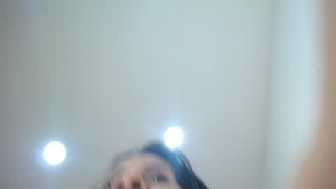 Snapshot of anthonelaa__ chatting on January 2025 11:45:02 PM Anthonelaa online show from January 2025 11:45:02 PM