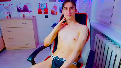 anthony_broown online show from December 2024 09:19:02 PM