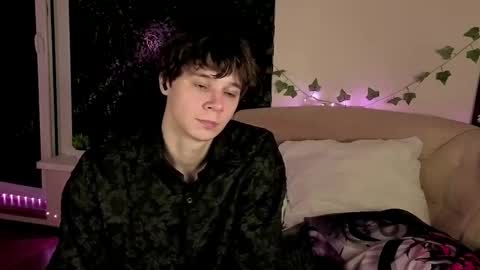 Anthony online show from April 2026 07:07:02 PM