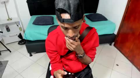 Snapshot of anthoy_wayans chatting on September 2025 01:18:02 AM       online show from September 2025 01:18:02 AM