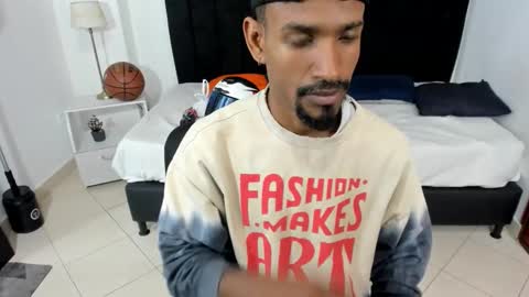 Snapshot of anthoy_wayans chatting on October 2025 12:40:02 AM       online show from October 2025 12:40:02 AM