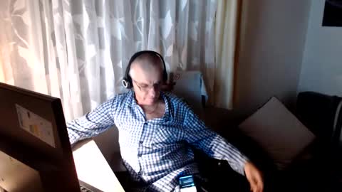 Snapshot of anton1957 chatting on December 2024 08:23:02 PM anton online show from December 2024 08:23:02 PM