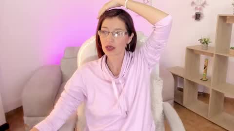 Antonella online show from February 2025 06:15:02 PM