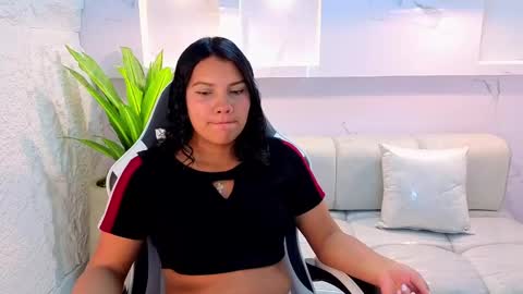 Antonela online show from September 2025 12:28:02 PM