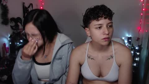 Snapshot of antonella_cruz02 chatting on December 2024 01:39:02 AM anto ford02 online show from December 2024 01:39:02 AM