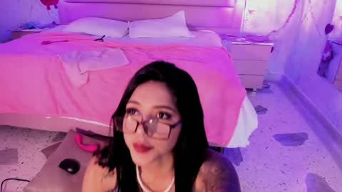 Snapshot of antonella_rossi24 chatting on February 2025 01:57:01 AM Antonella Rossi online show from February 2025 01:57:01 AM
