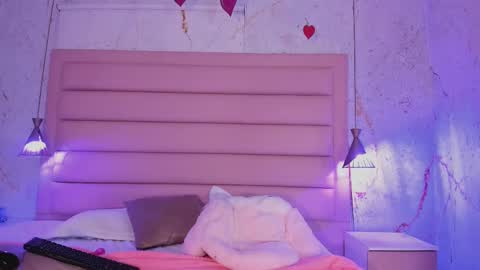 Snapshot of antonella_rossi24 chatting on February 2025 10:04:02 PM Antonella Rossi online show from February 2025 10:04:02 PM