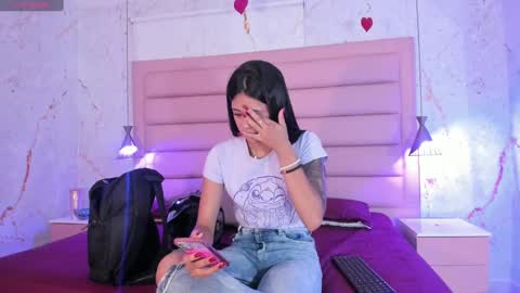 Snapshot of antonella_rossi24 chatting on March 2025 01:55:02 AM Antonella Rossi online show from March 2025 01:55:02 AM