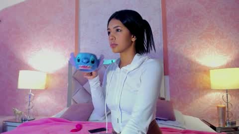 Snapshot of antonella_rossi24 chatting on September 2025 07:46:02 PM Antonella Rossi online show from September 2025 07:46:02 PM