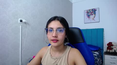 Antonella online show from December 2024 01:01:02 PM