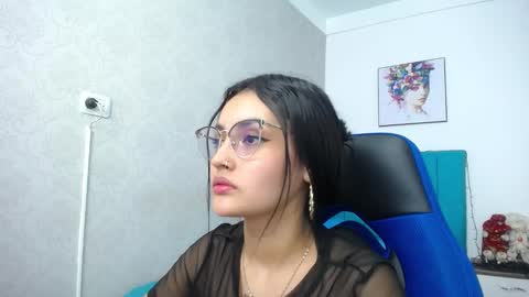 Antonella online show from December 2024 06:02:02 PM