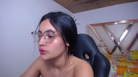 Antonella online show from December 2024 06:01:02 PM