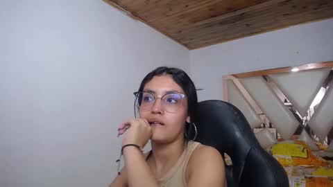 Antonella online show from December 2024 06:31:01 PM