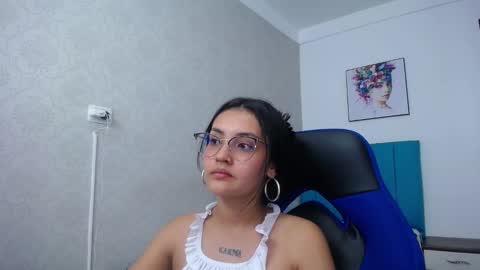 Antonella online show from February 2025 06:59:01 PM