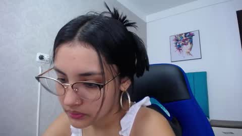 Antonella online show from February 2025 12:23:02 PM