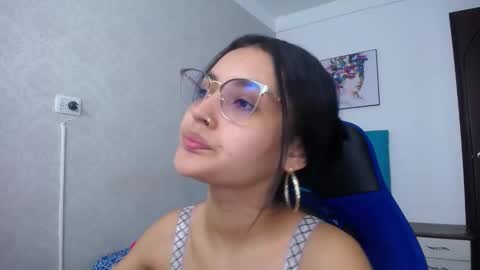 Antonella online show from March 2025 12:33:02 PM