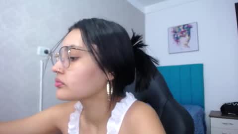Antonella online show from March 2025 12:26:01 PM