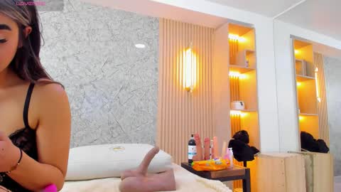 Anto online show from November 2025 07:36:03 PM