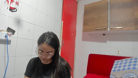 Snapshot of antonellakling_ chatting on January 2025 11:37:02 AM ANTONELLA online show from January 2025 11:37:02 AM