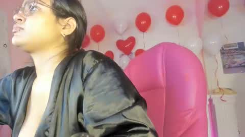 Snapshot of antonellakling_ chatting on February 2025 02:12:02 PM ANTONELLA online show from February 2025 02:12:02 PM