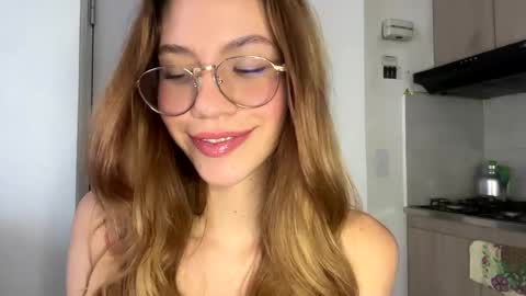 Antonella  online show from February 2025 04:25:01 PM