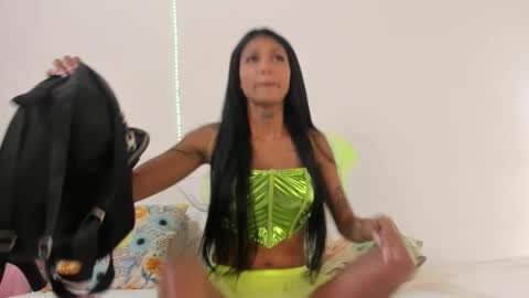 Snapshot of antonellasmith0 chatting on October 2025 12:58:01 PM ANTO online show from October 2025 12:58:01 PM