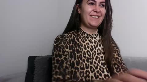 Antonia online show from October 2025 05:16:02 AM