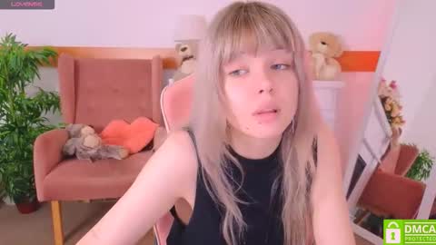 antonia_ferrero online show from November 2025 07:30:02 AM