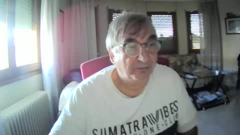 Snapshot of antonio2605 chatting on December 2024 11:00:01 AM Antonio online show from December 2024 11:00:01 AM