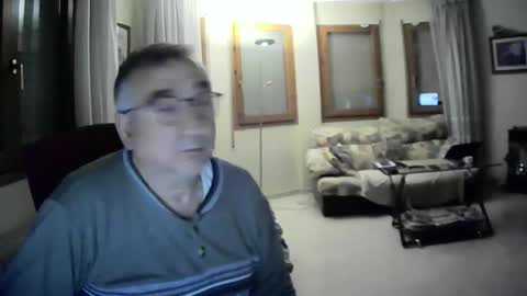 Snapshot of antonio2605 chatting on January 2025 11:27:01 PM Antonio online show from January 2025 11:27:01 PM