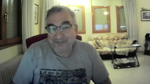 Snapshot of antonio2605 chatting on January 2025 11:03:01 PM Antonio online show from January 2025 11:03:01 PM