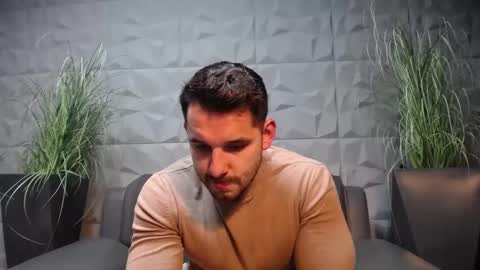 Snapshot of antoniovalentinidiamond chatting on December 2024 08:16:01 PM HI My name is Antonio online show from December 2024 08:16:01 PM