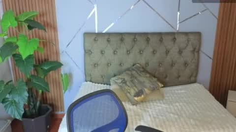 Antonella online show from April 2026 06:36:01 AM